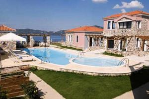 Aeolis Luxury Apartments, Lesvos