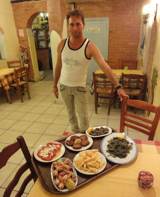 Tsibaeri restaurant in Chios