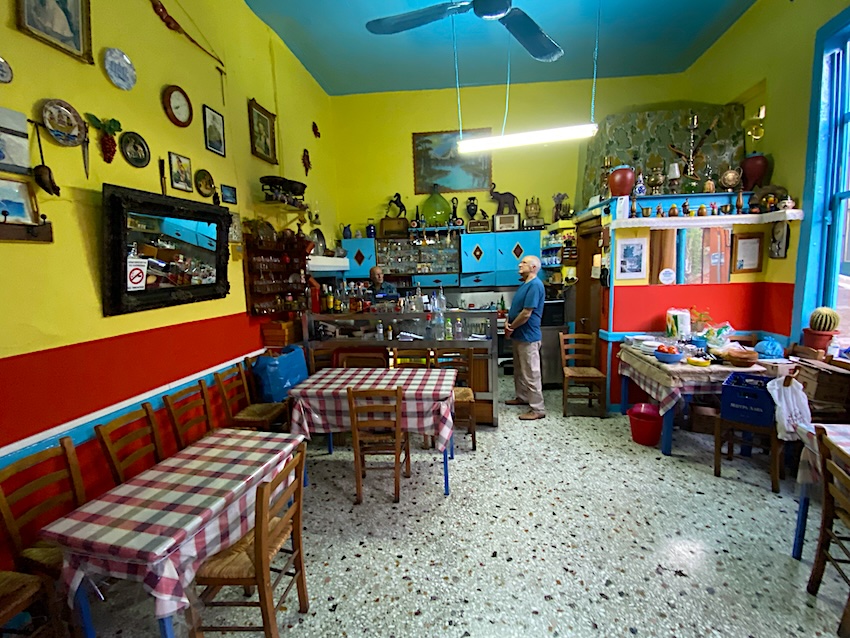 Kafeneion, Agissos, Lesvos
