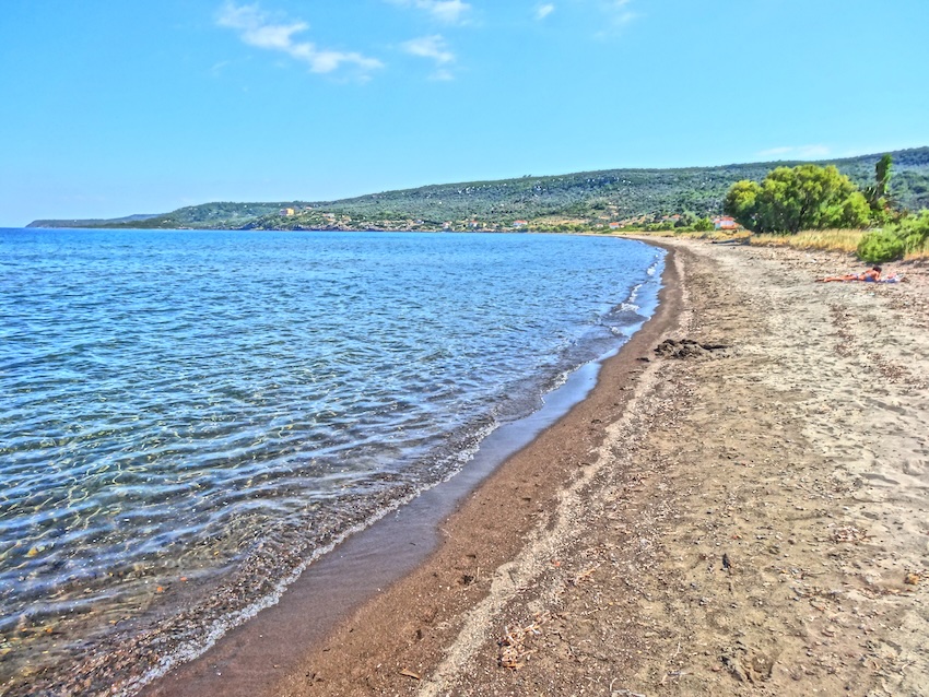 Paralia Aspropotamos