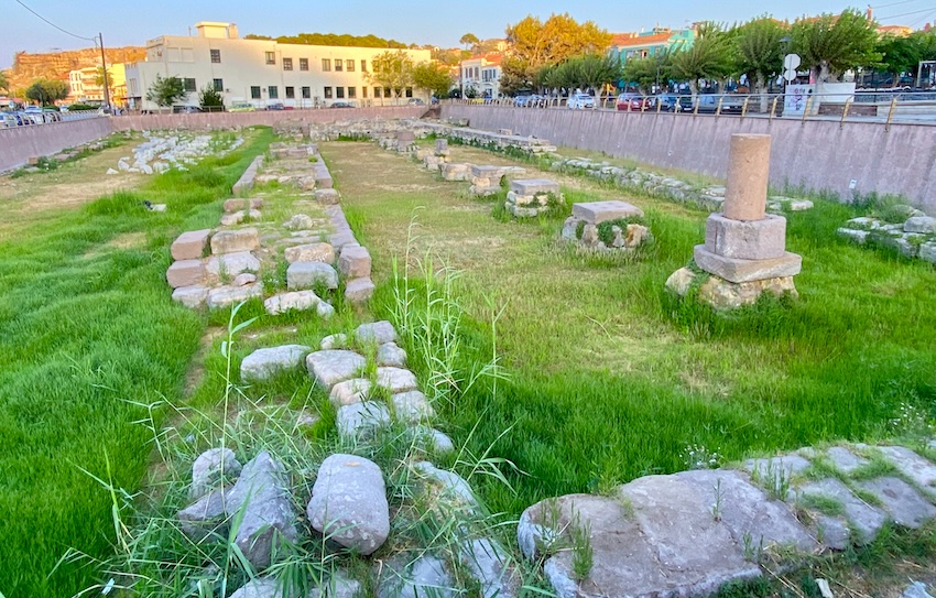 Commercial Stoa