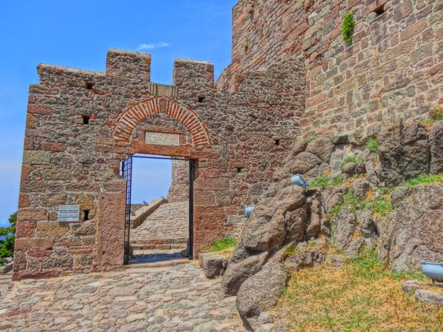 Entrance, Castle of Mithymna