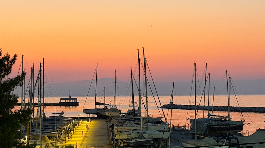 Stiliana Hotel, sunrise