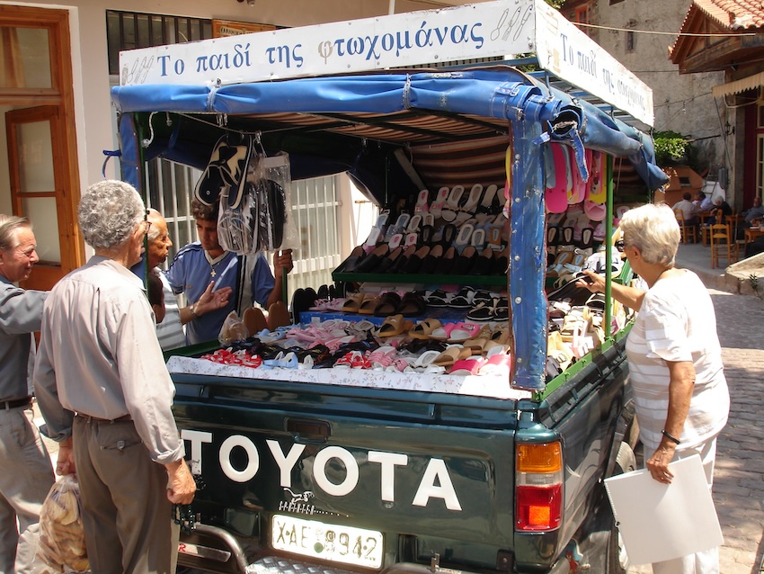 Shoe truck